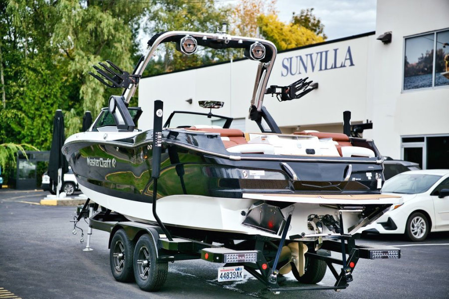 2022-mastercraft-x24-113259-image5