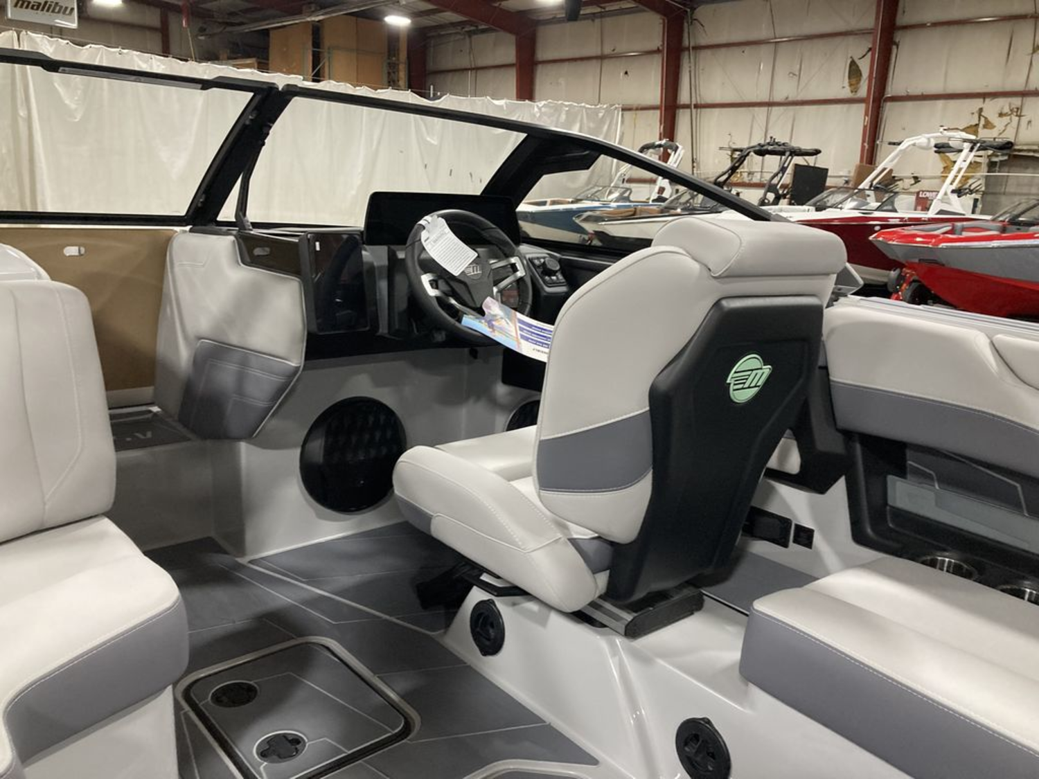 2026 Malibu Boats 22 LSV