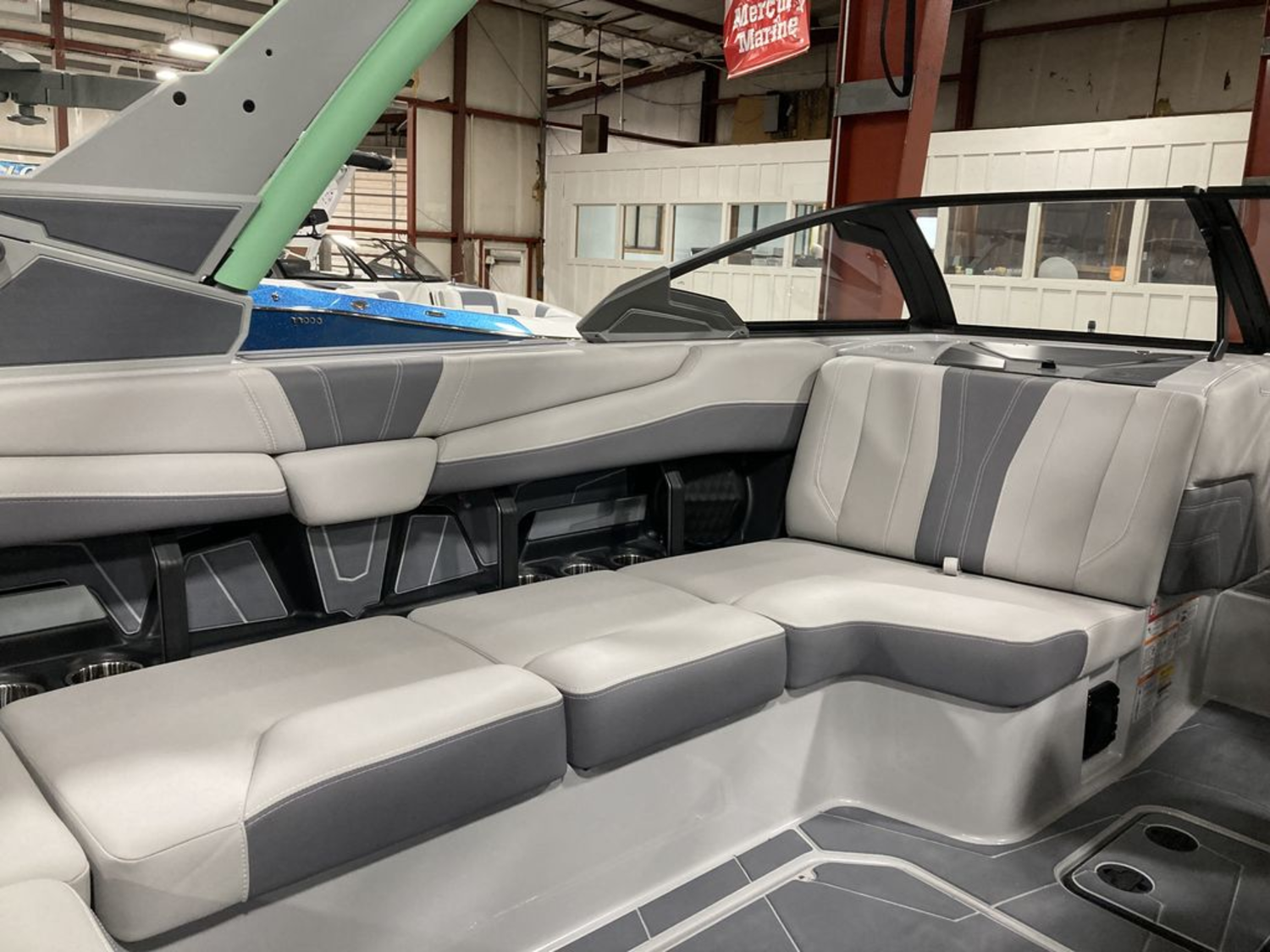 2026 Malibu Boats 22 LSV