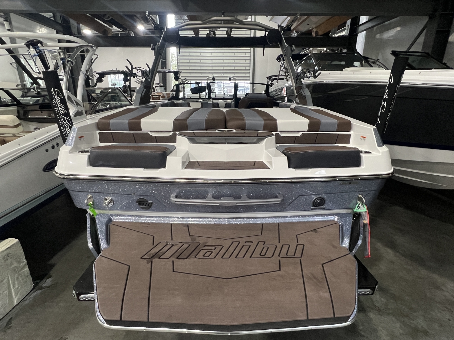 2026 Malibu 21LX