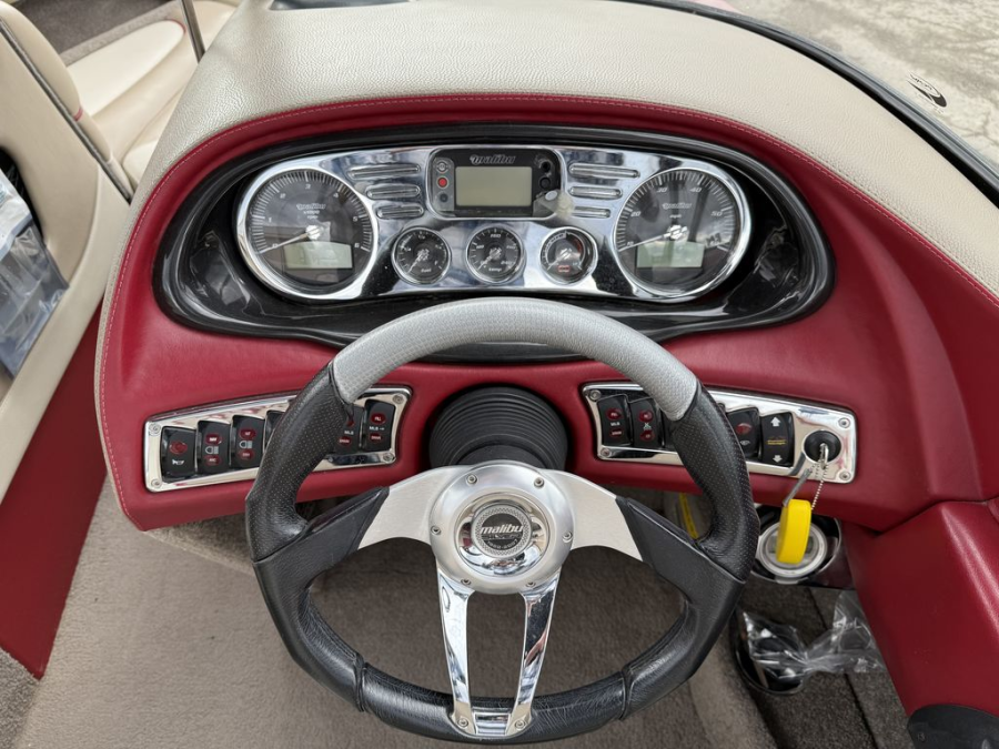 2007 Malibu Boats Wakesetter VLX for sale in Kalispell, Montana