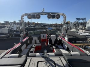 2019-mastercraft-x24-113354-image7