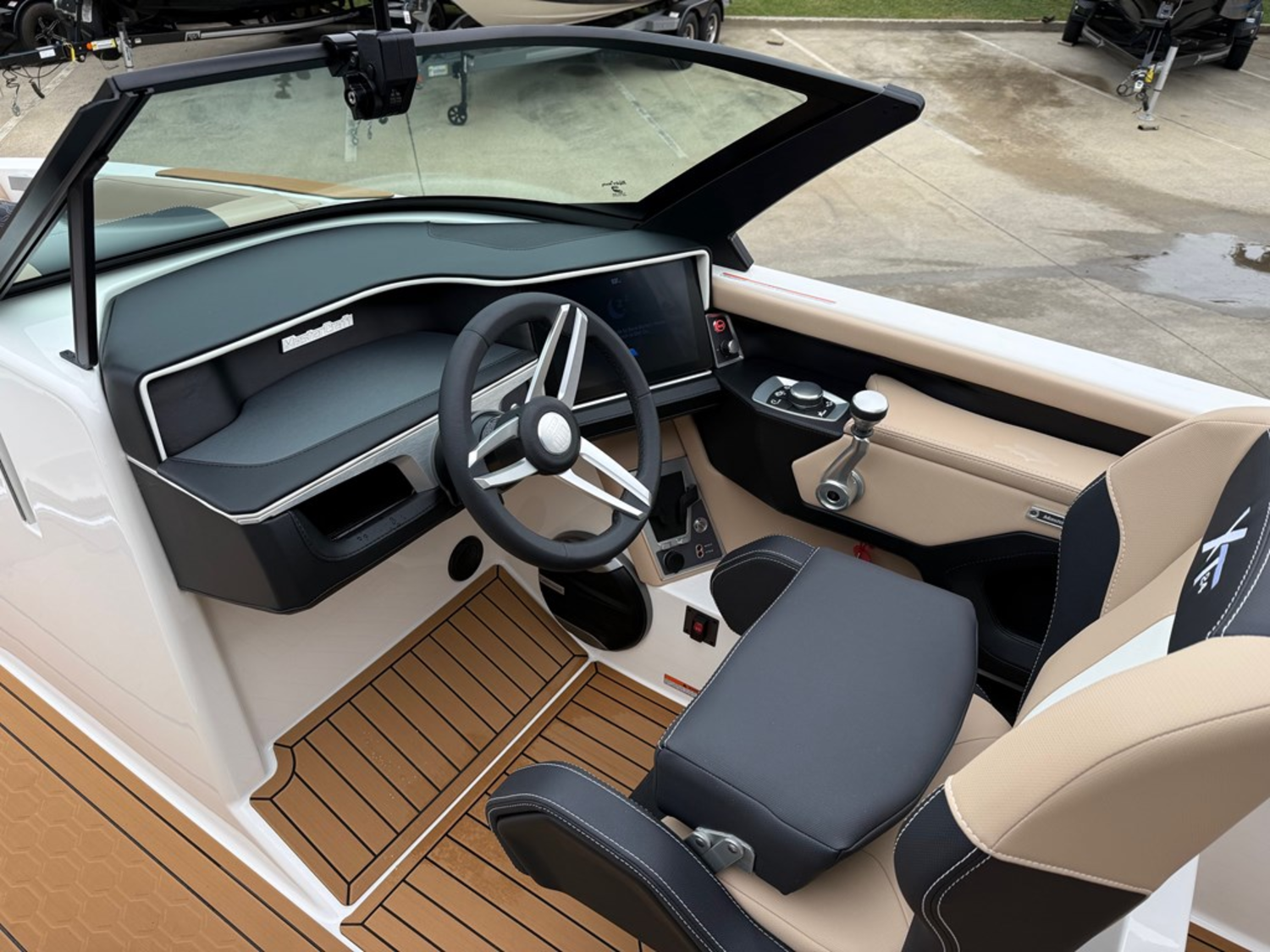 2026 MasterCraft XT24