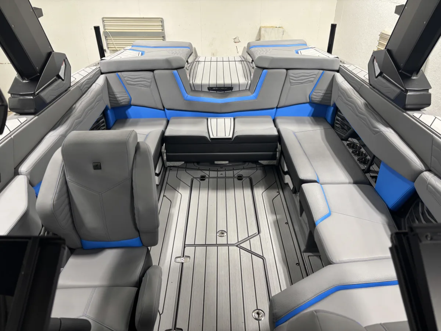 2026 Nautique Super Air Nautique G23