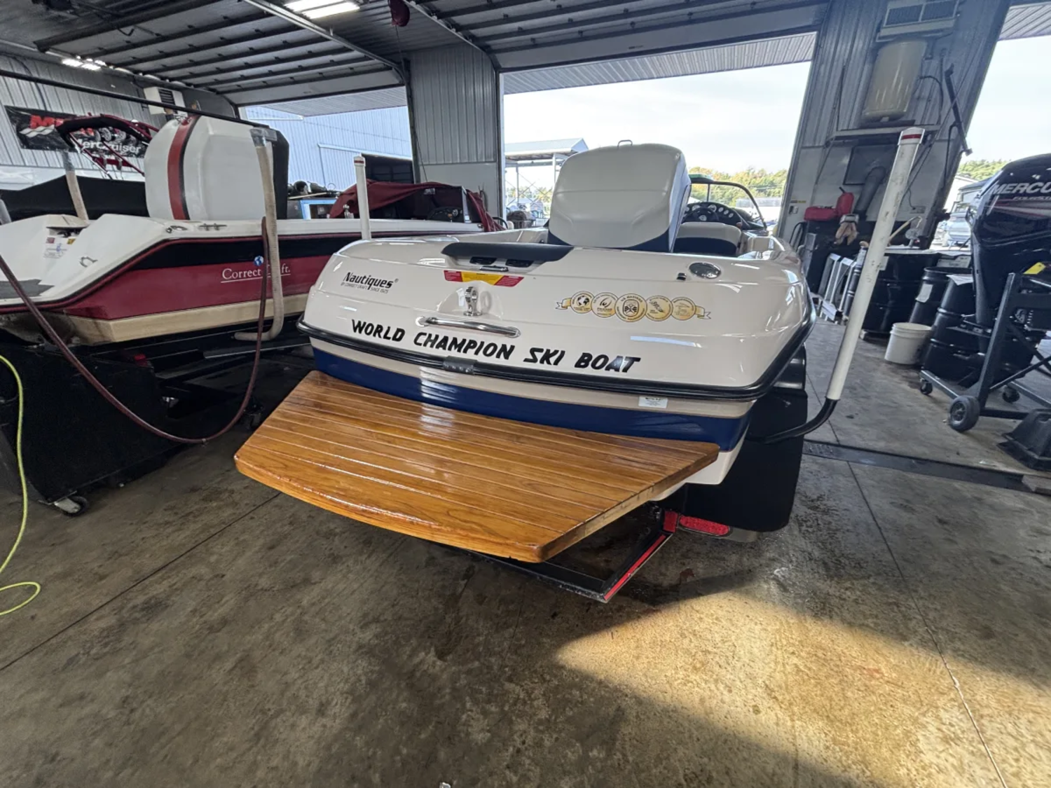 1999 Correct Craft Ski Nautique