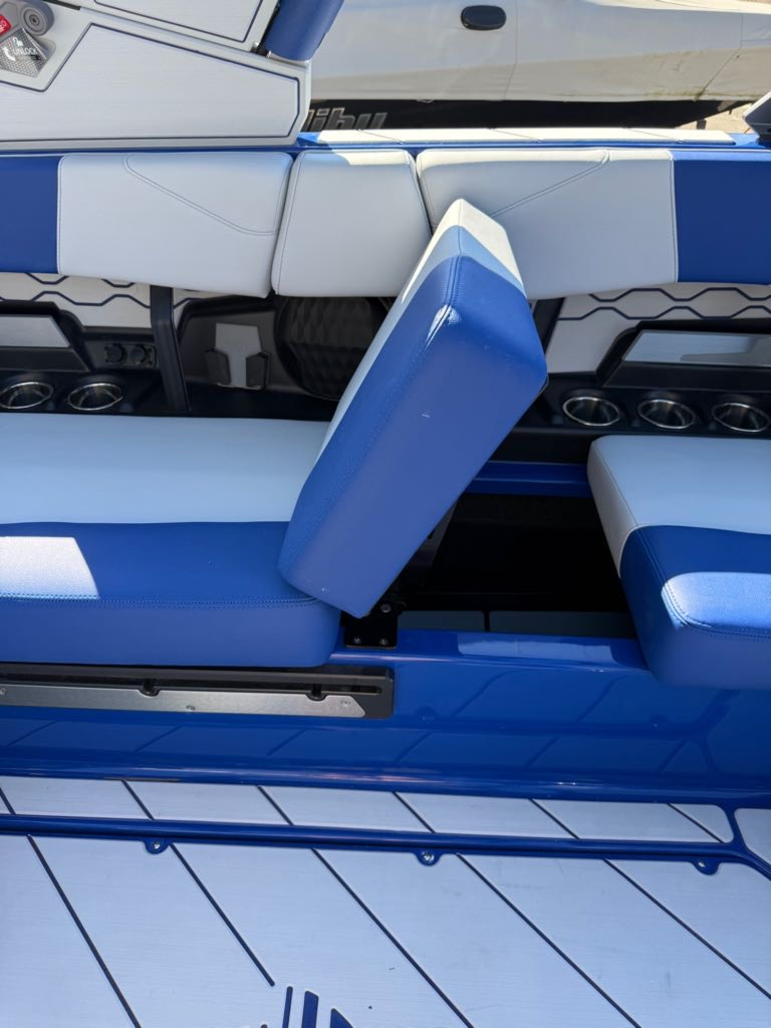 2026 Malibu Boats MALIBU 23 LSV