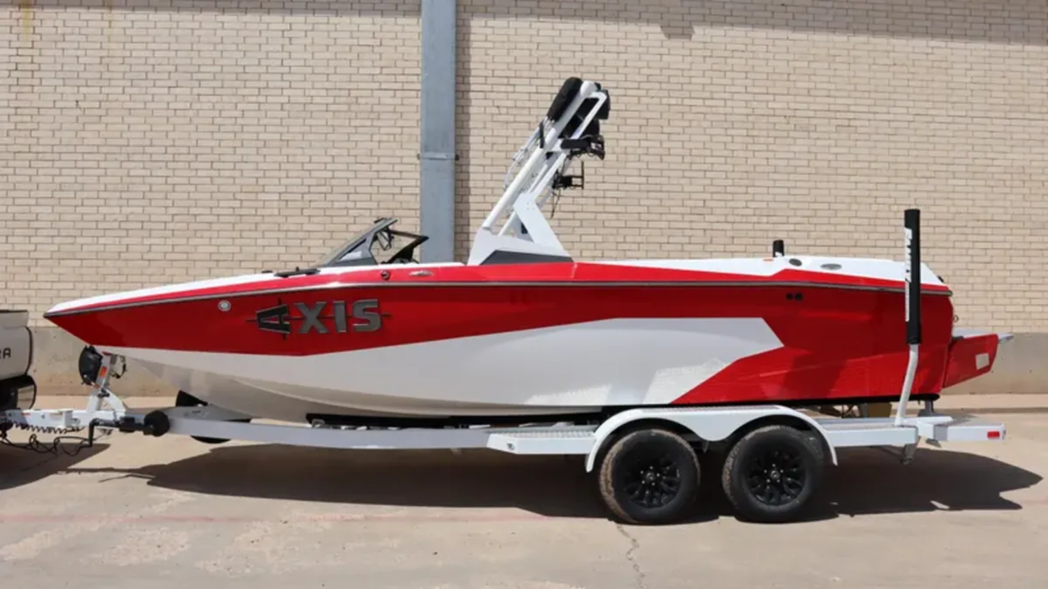 2025 AXIS A-SERIES A225