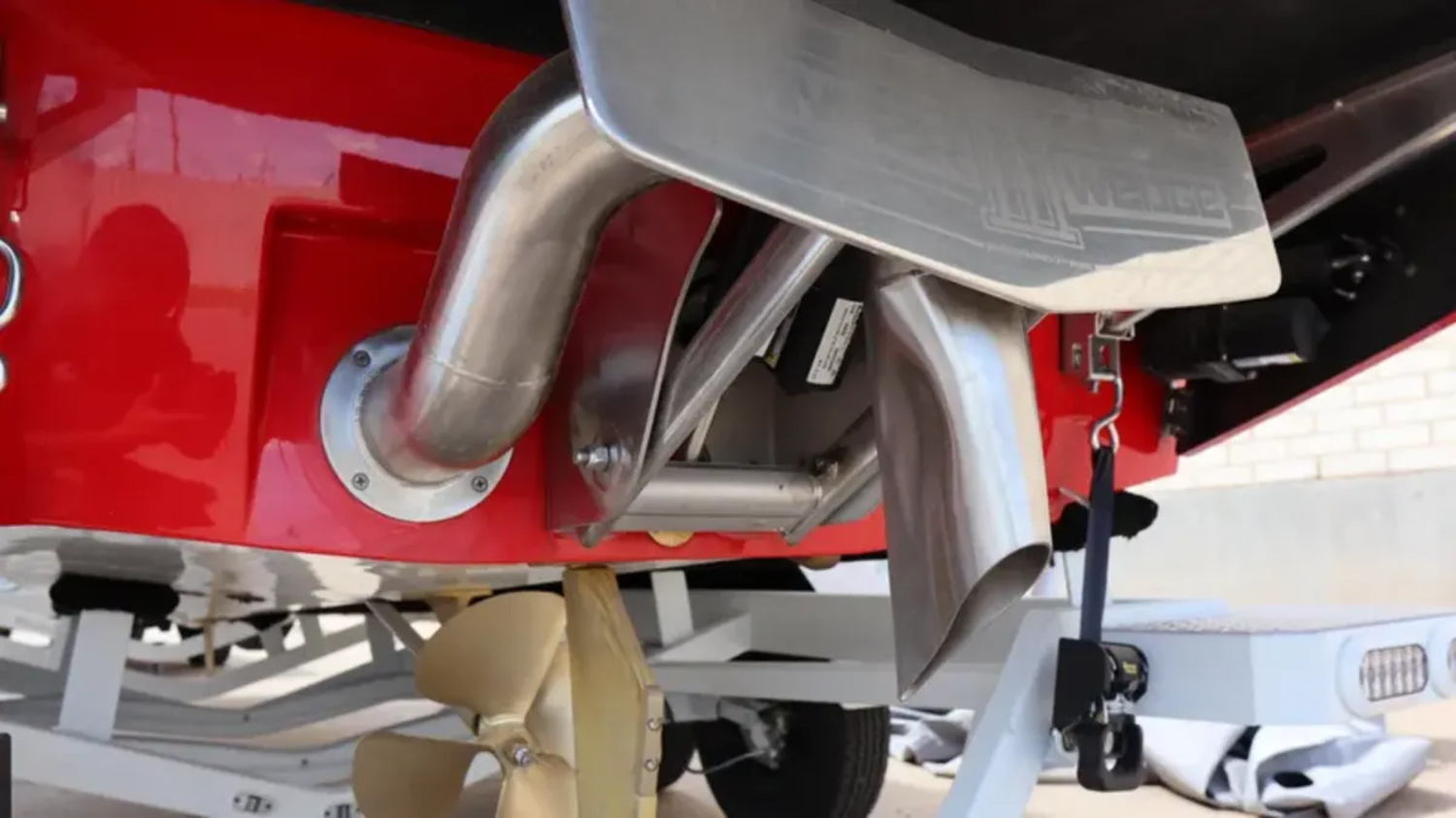 2025 AXIS A-SERIES A225