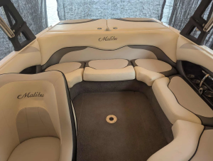 2010 Malibu Boats Wakesetter VTX for sale in Elkhart, Indiana