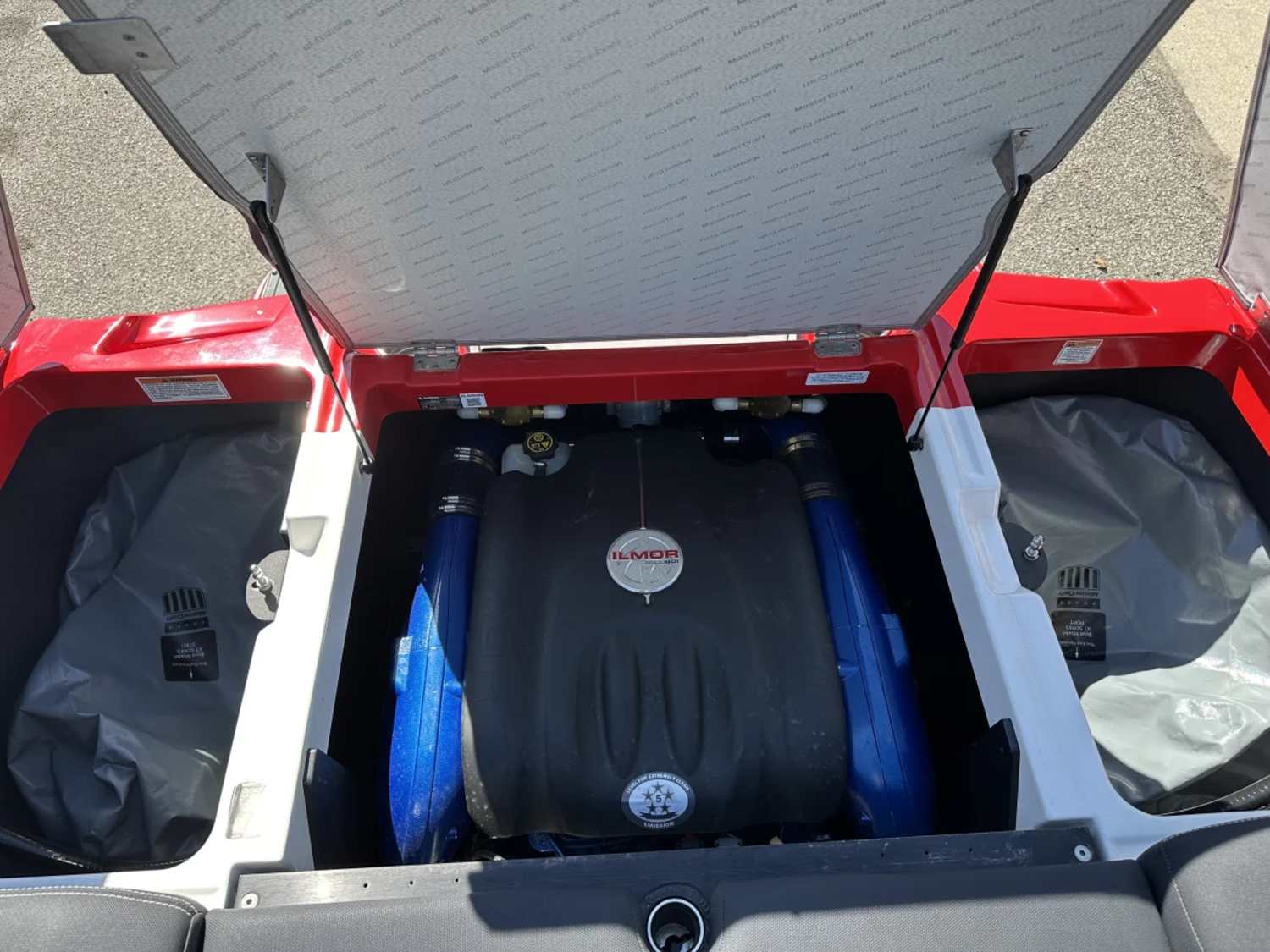 2018 MASTERCRAFT XT22 