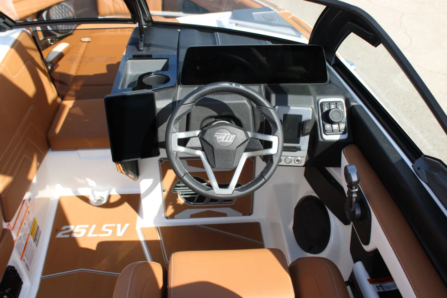 2026 Malibu Boats Wakesetter 25 LSV for sale in Austin, Texas