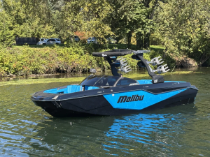 2025 Malibu Boats M242 for sale in Oregon City, Oregon