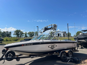 2002 Supra Boats Launch for sale in Cincinnati, Ohio
