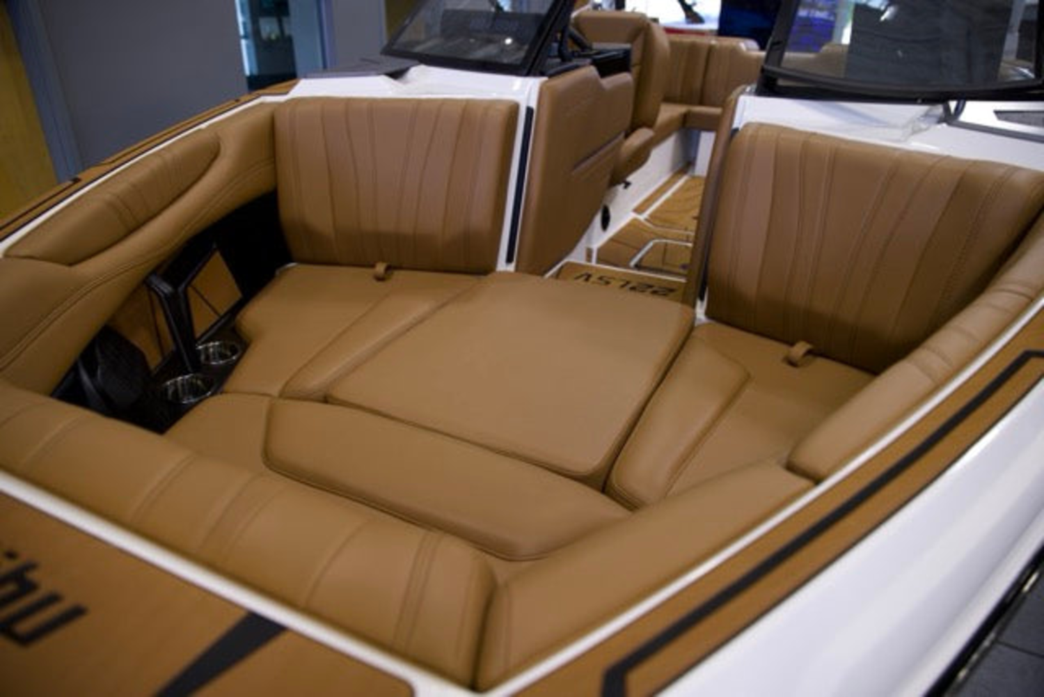 2026 Malibu Boats 22 LSV