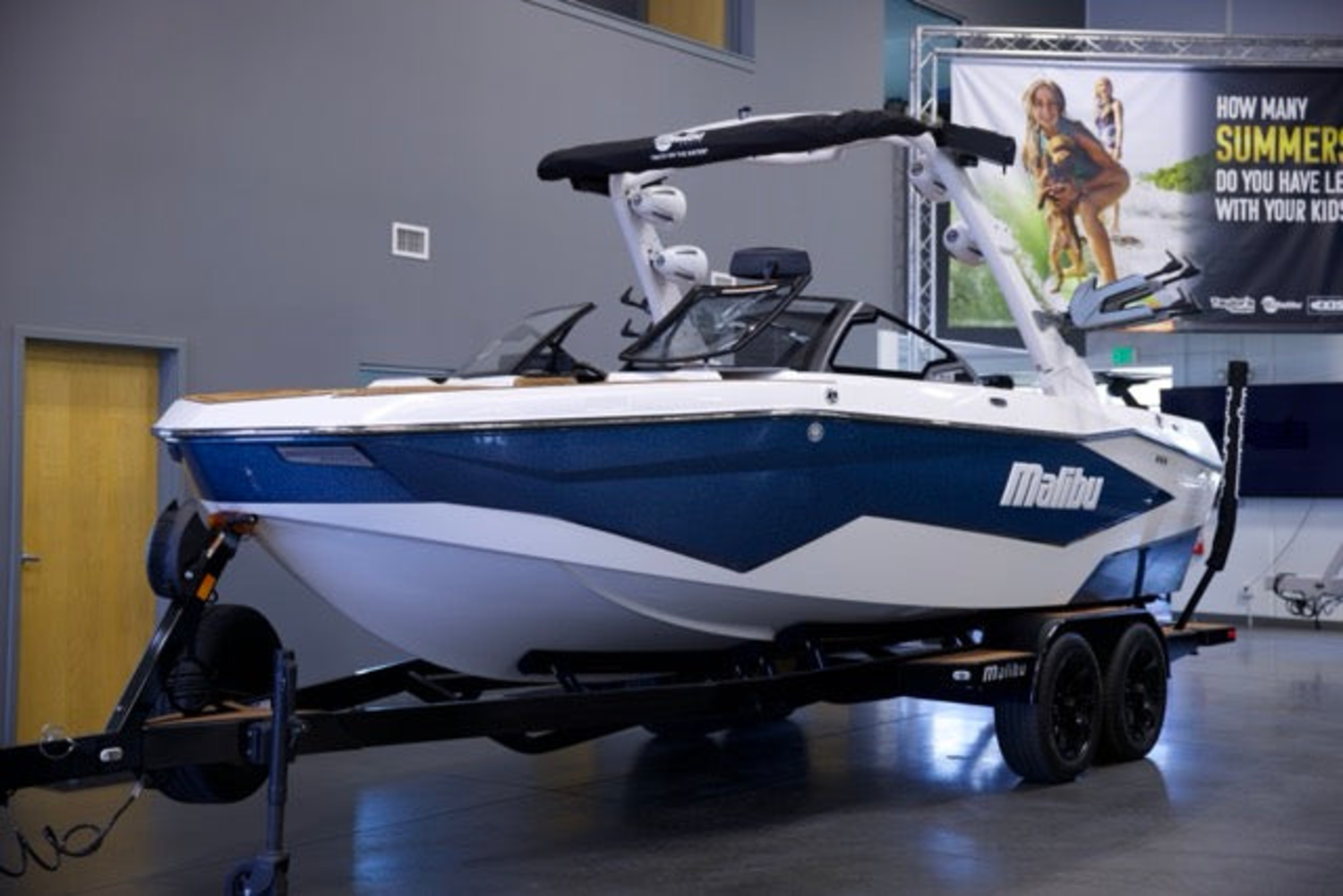 2026 Malibu Boats 22 LSV