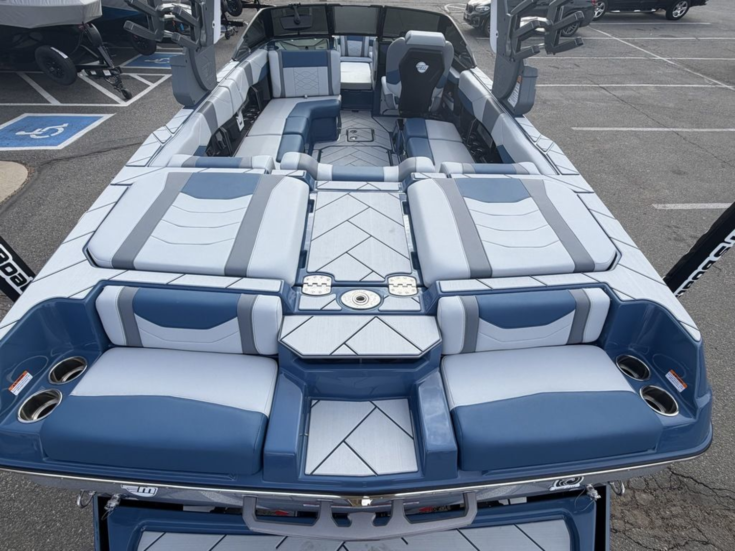 2026 Malibu Boats 23 LSV