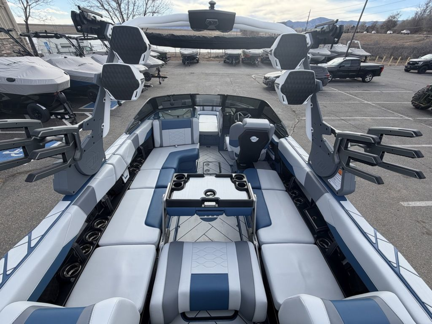 2026 Malibu Boats 23 LSV