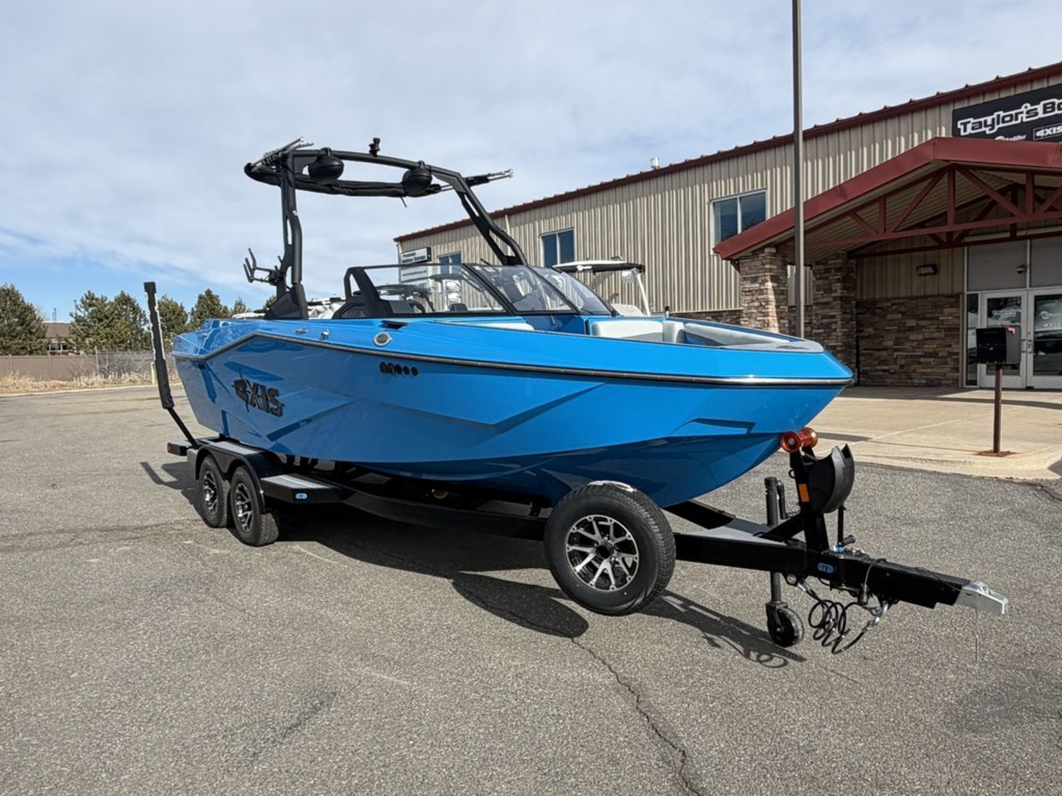 2026 Axis Wake Research T220