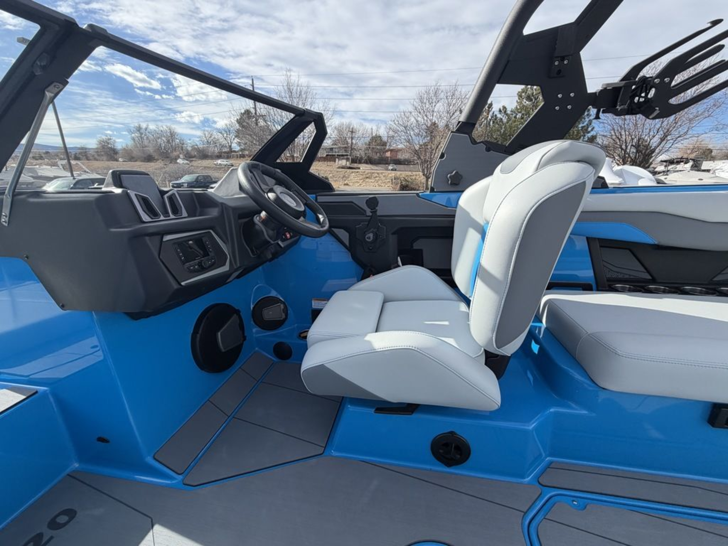 2026 Axis Wake Research T220