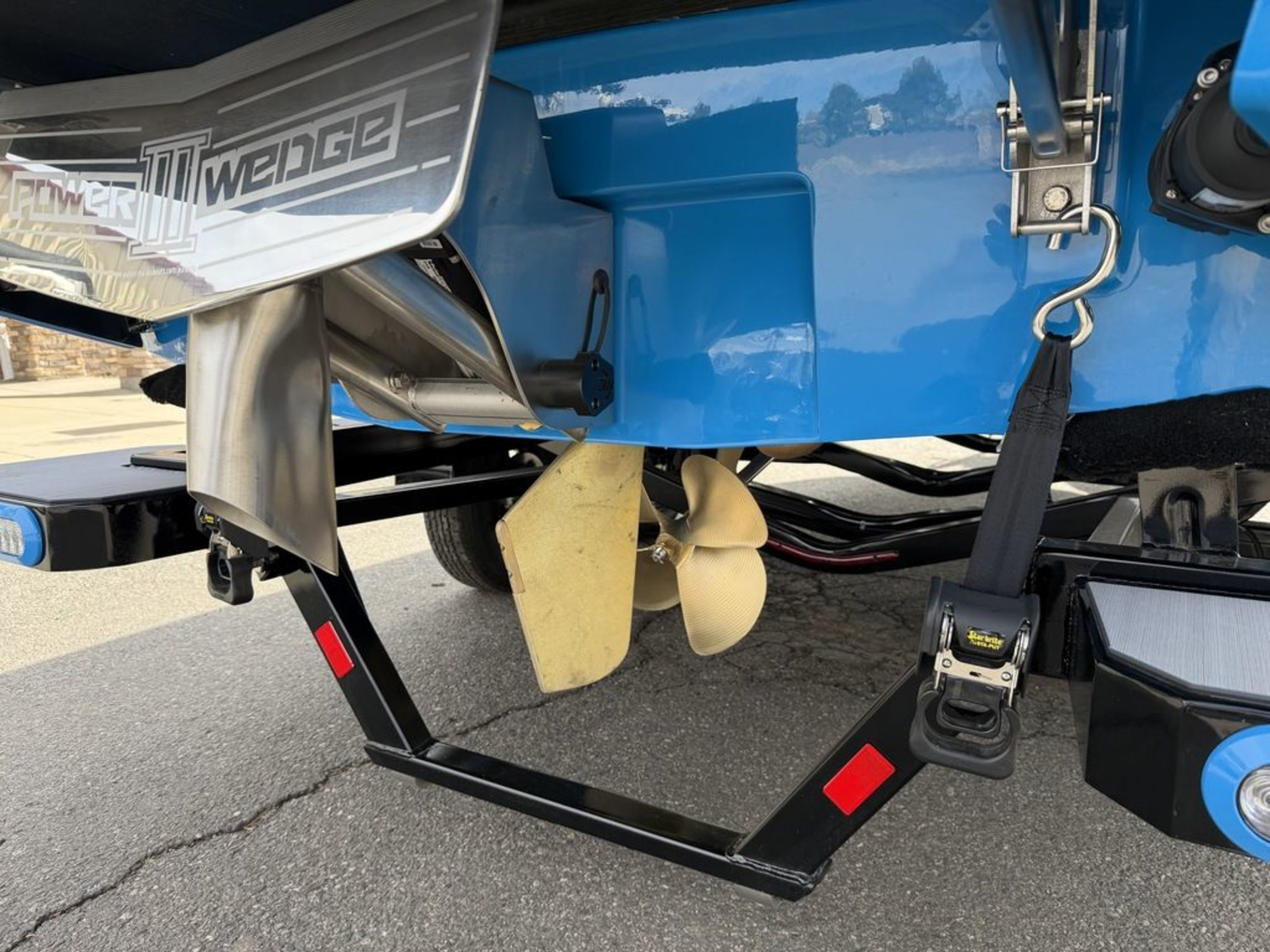 2026 Axis Wake Research T220