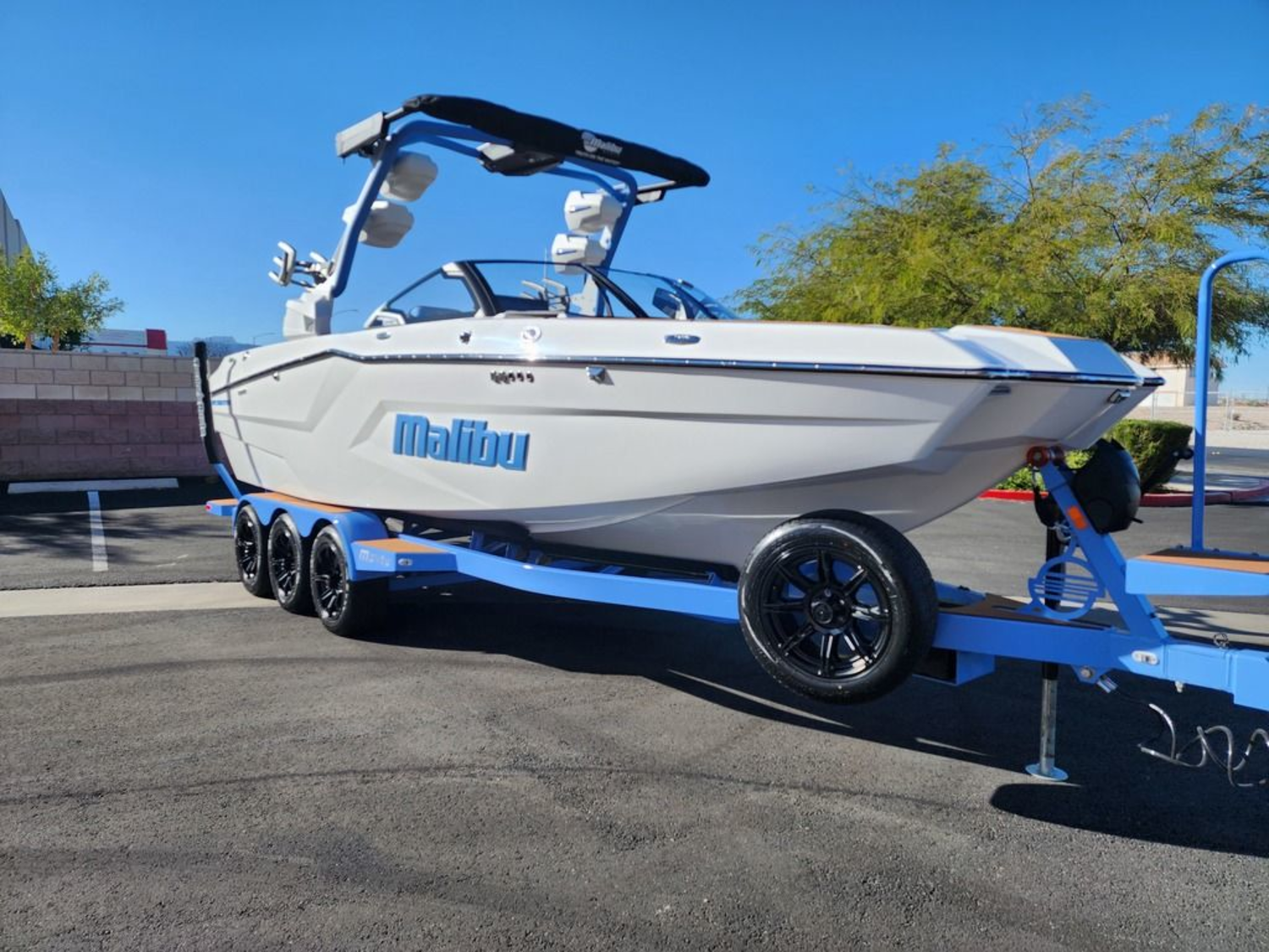 2026 Malibu Boats 24 MXZ