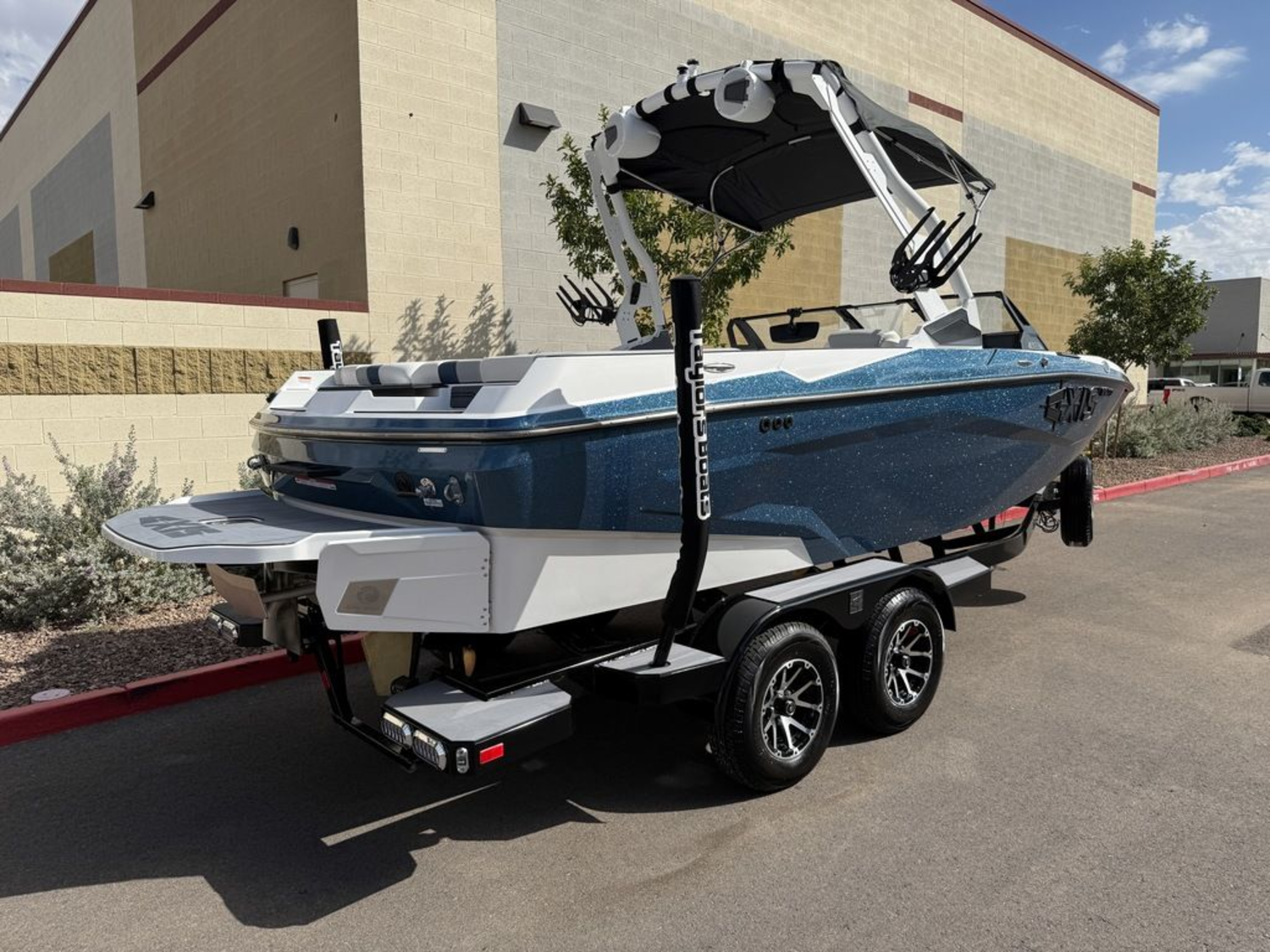 2026 Axis Wake Research A20