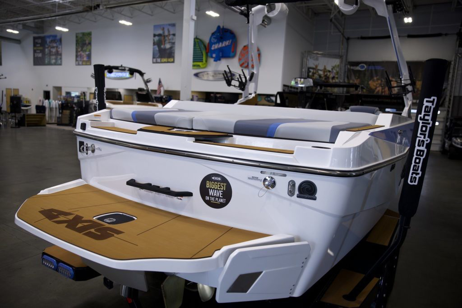 2026 Axis Wake Research T220