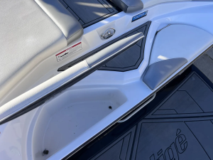 2016 Tige Boats R21 for sale in Osseo, Minnesota