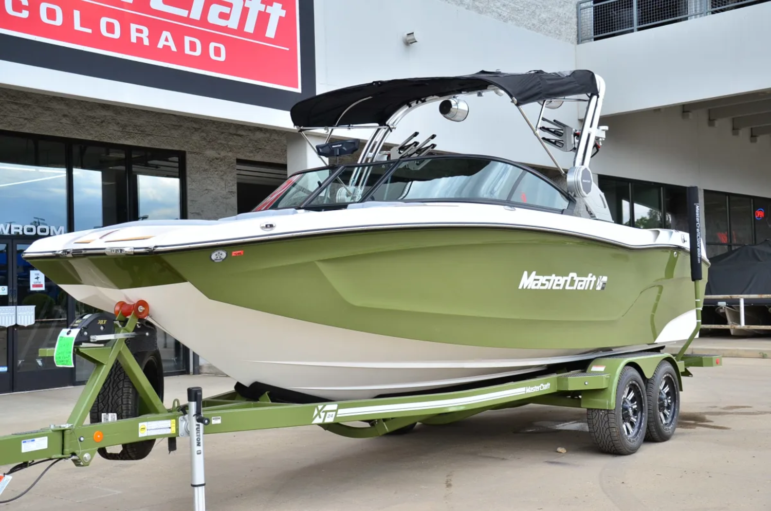 2023 MasterCraft XT24