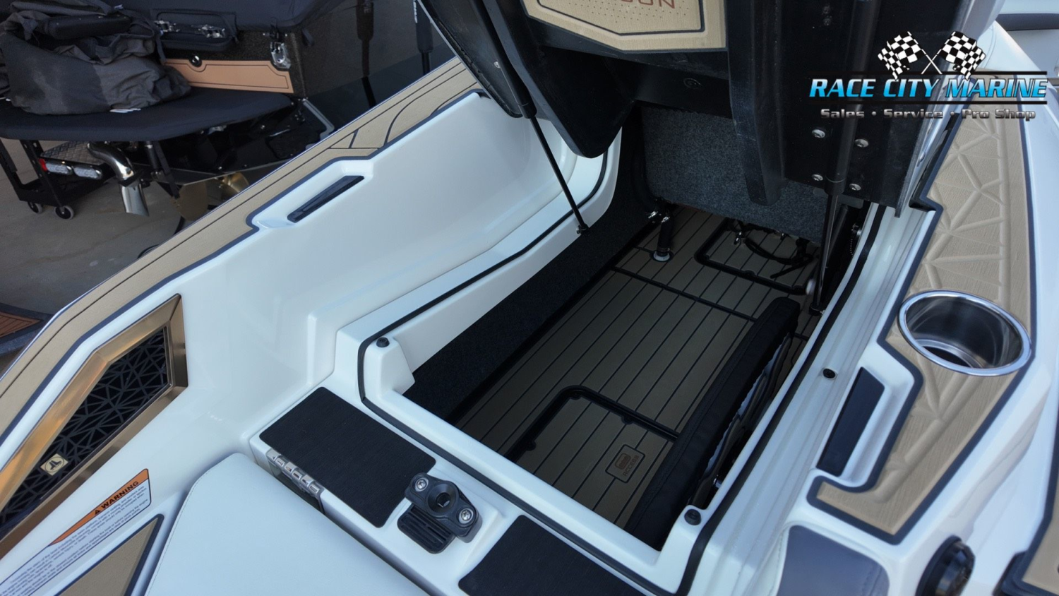 2021 Nautique Paragon 23