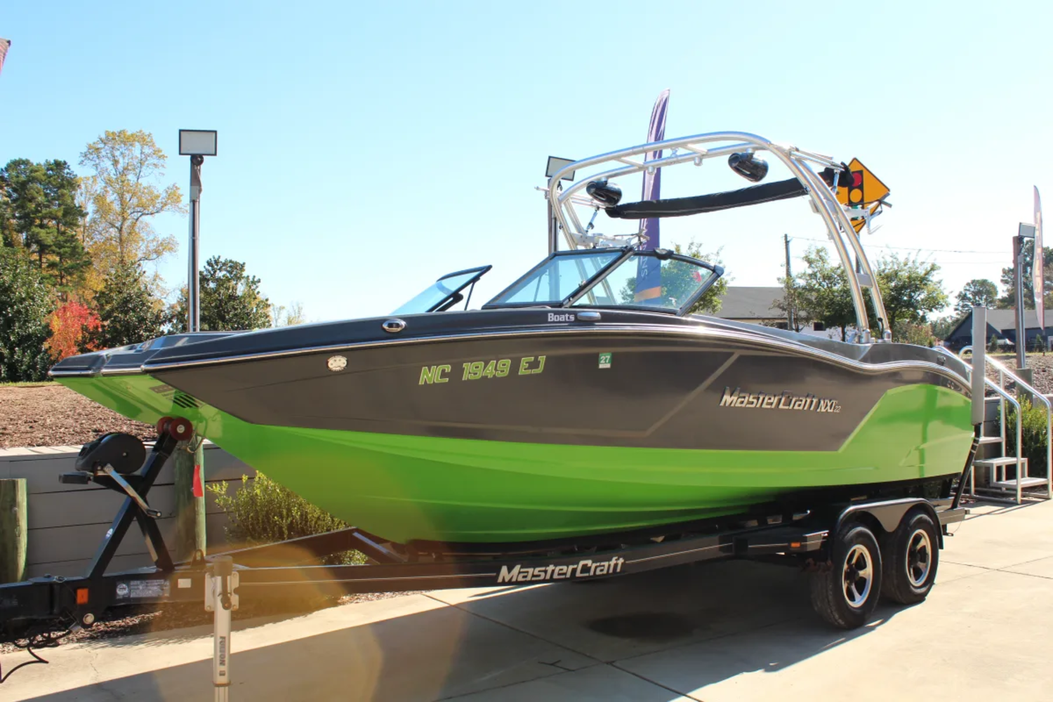 2017 MasterCraft NXT22 - One Owner!
