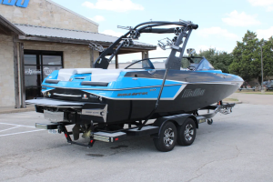 2017 Malibu Boats Wakesetter 22 MXZ for sale in Austin, Texas