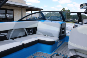 2017 Malibu Boats Wakesetter 22 MXZ for sale in Austin, Texas