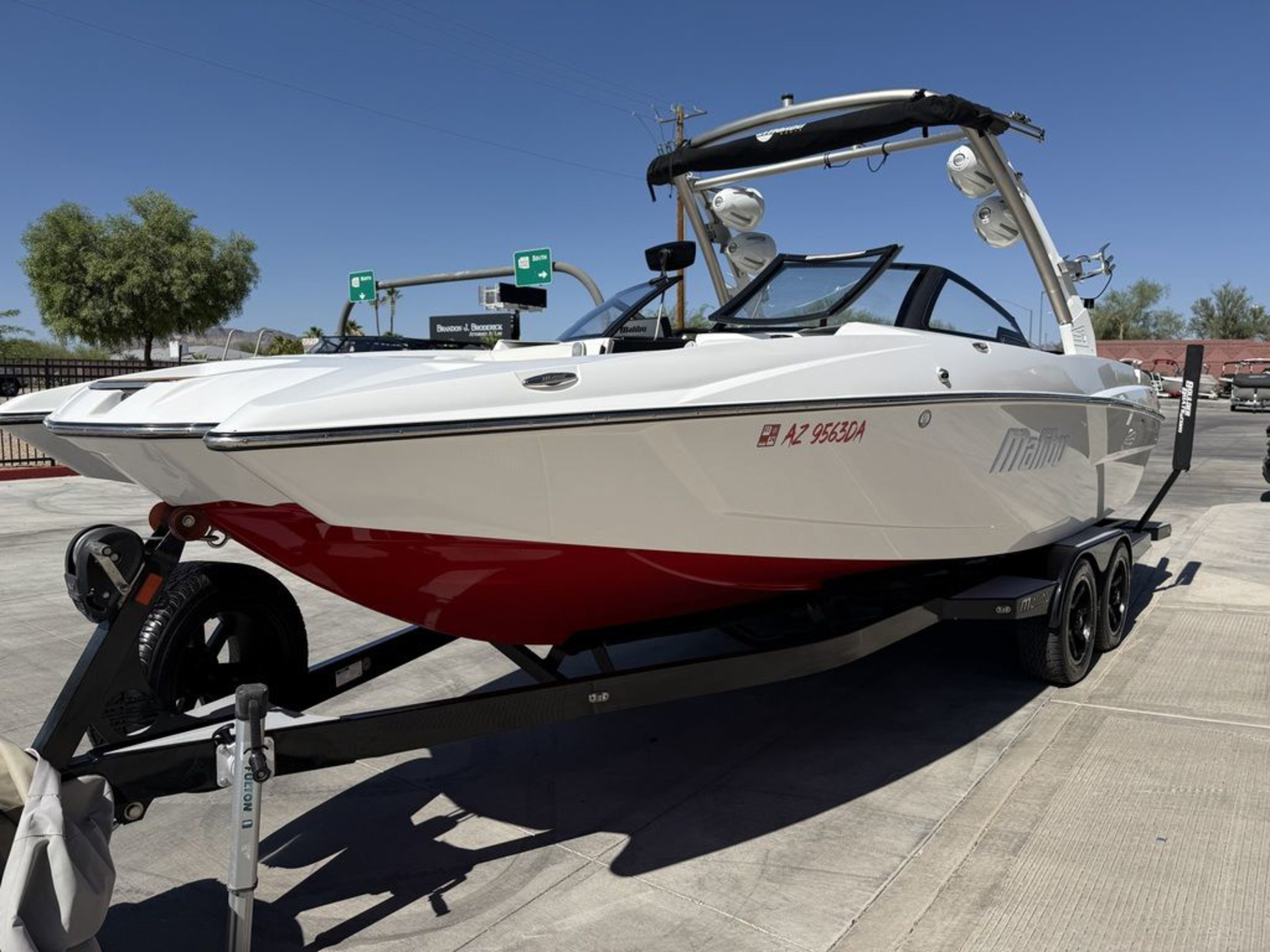 2020 Malibu Boats 24 MXZ