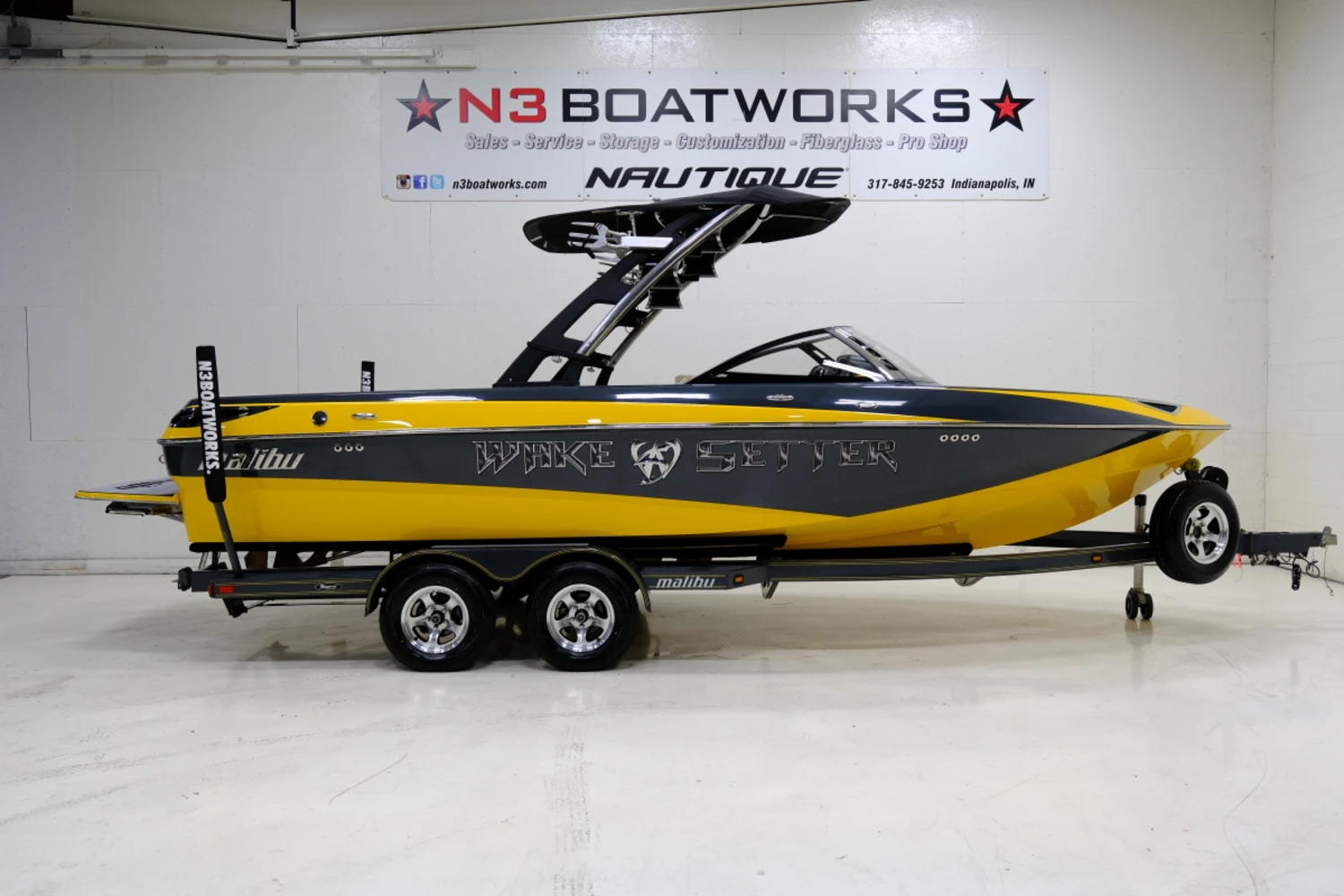 2011 Malibu Boats Wakesetter 23 LSV for sale in Indianapolis, Indiana
