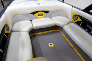 2011 Malibu Boats Wakesetter 23 LSV for sale in Indianapolis, Indiana