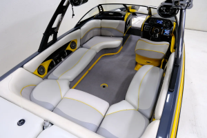 2011 Malibu Boats Wakesetter 23 LSV for sale in Indianapolis, Indiana