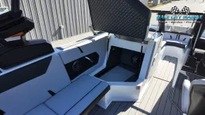 2026-nautique-gs24-110017-image21