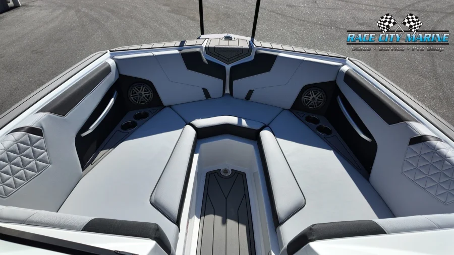2026-nautique-gs24-110017-image25