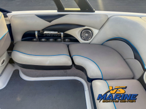 2011 Malibu Boats Wakesetter VLX for sale in ATASCADERO, California