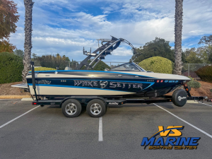 2011 Malibu Boats Wakesetter VLX for sale in ATASCADERO, California