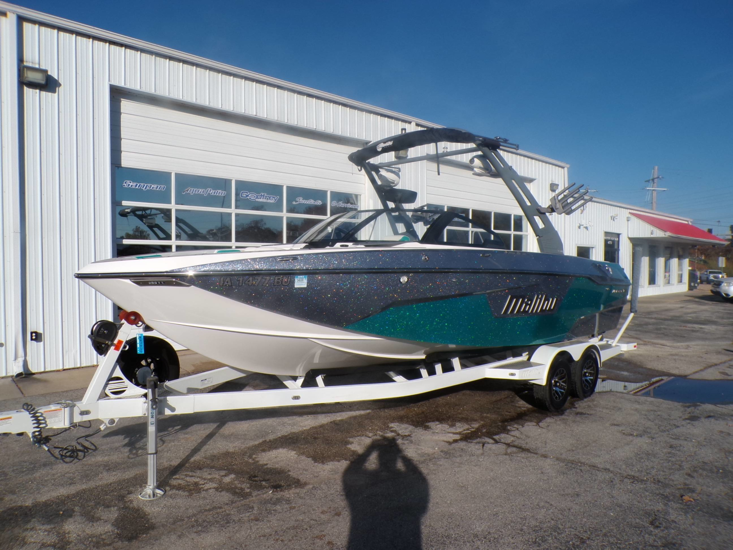 2020 Malibu Wakesetter 25LSV