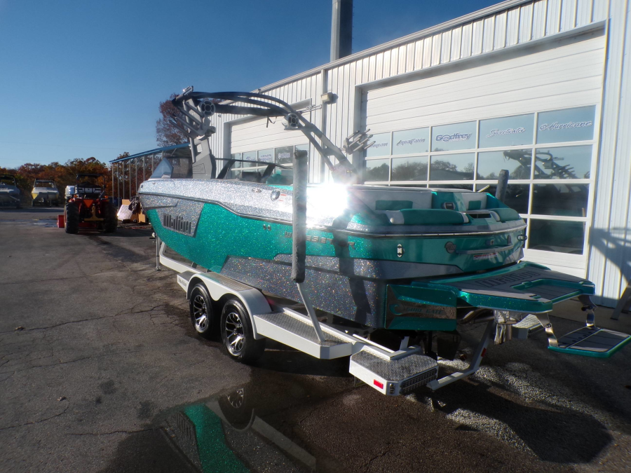 2020 Malibu Boats Wakesetter 25 LSV for sale in Lake of the Ozarks, Missouri