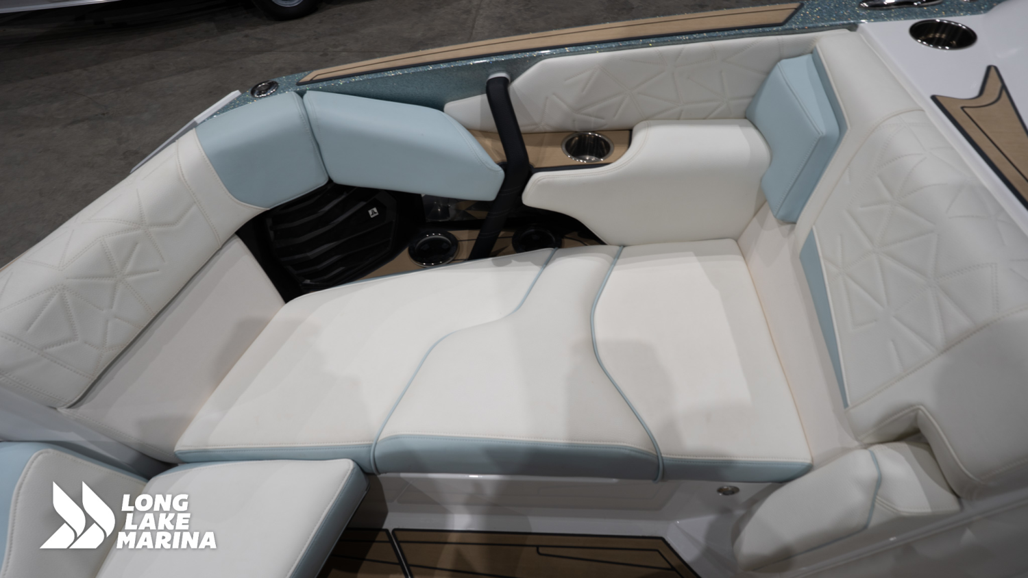 2021 Nautique P23