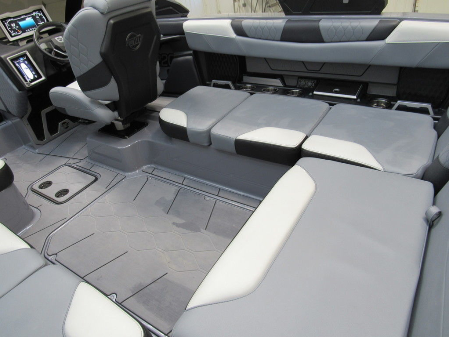 2024 Malibu Boats M220 for sale in Atlanta, Indiana