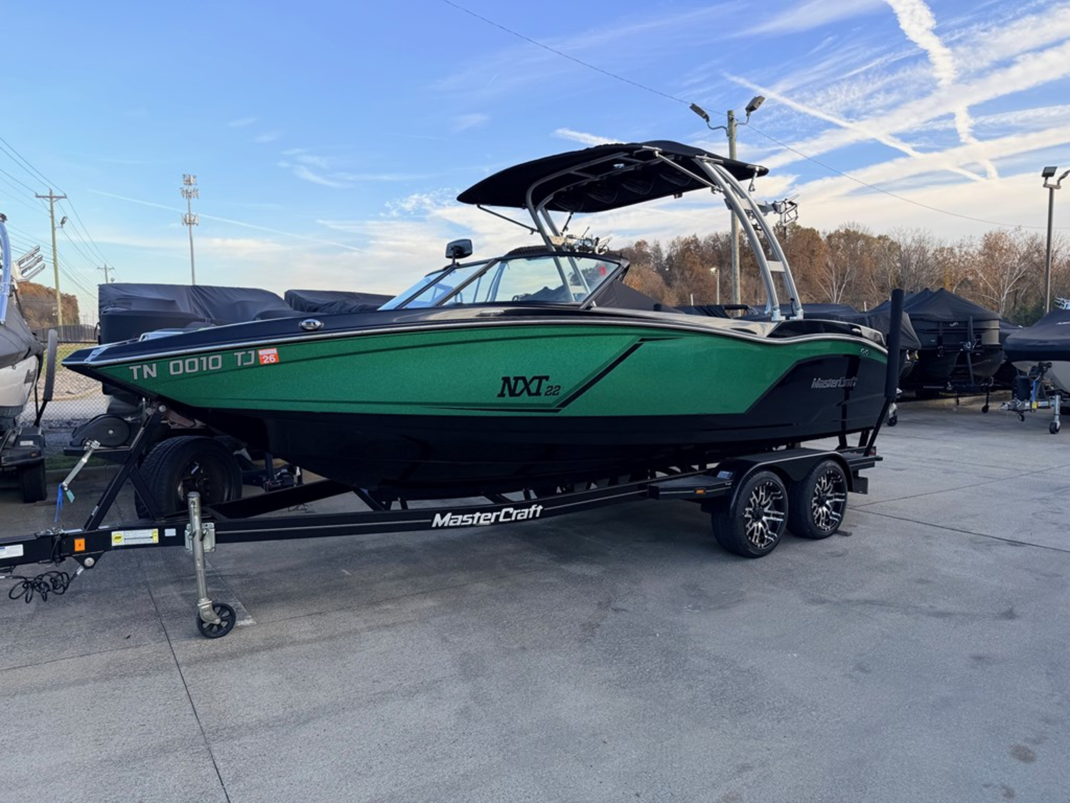 2016 MasterCraft NXT 22