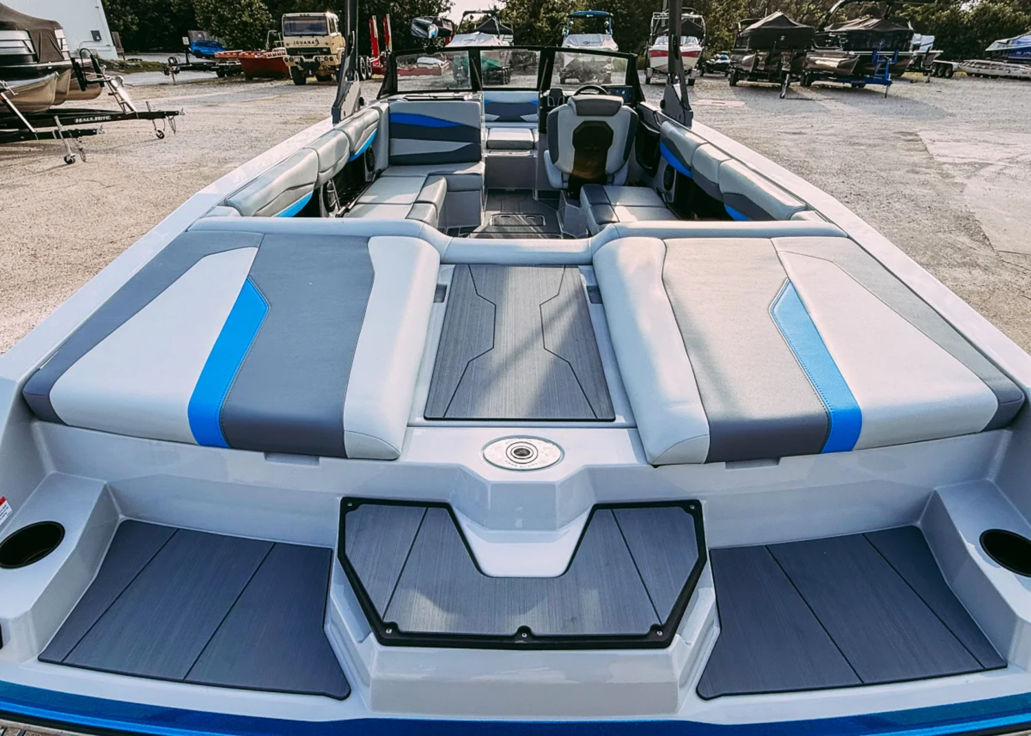 2025 Axis Boats A245 for sale in OSAGE BEACH, Missouri