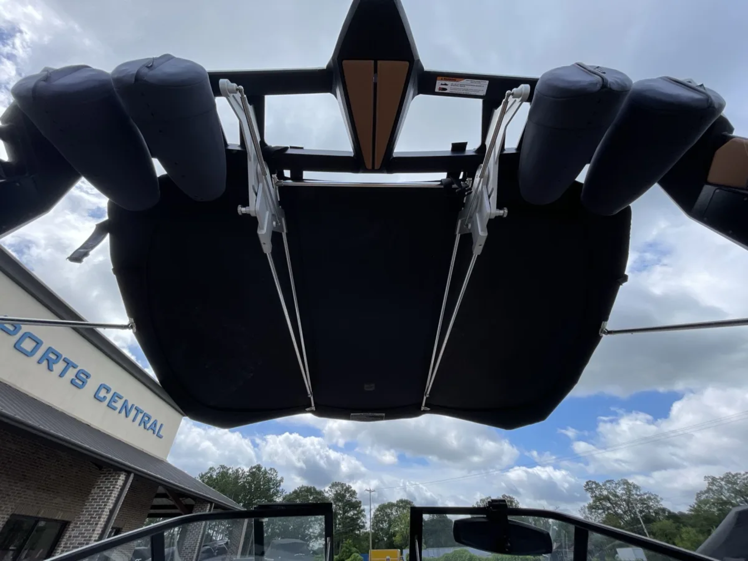 2022 Nautique G23