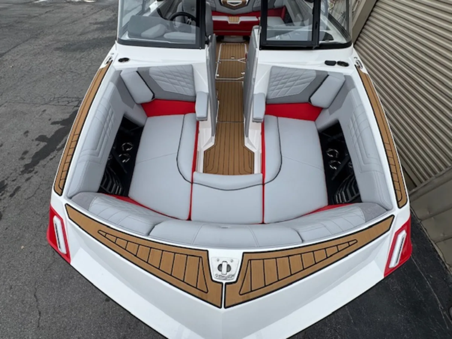 2023 Nautique G23