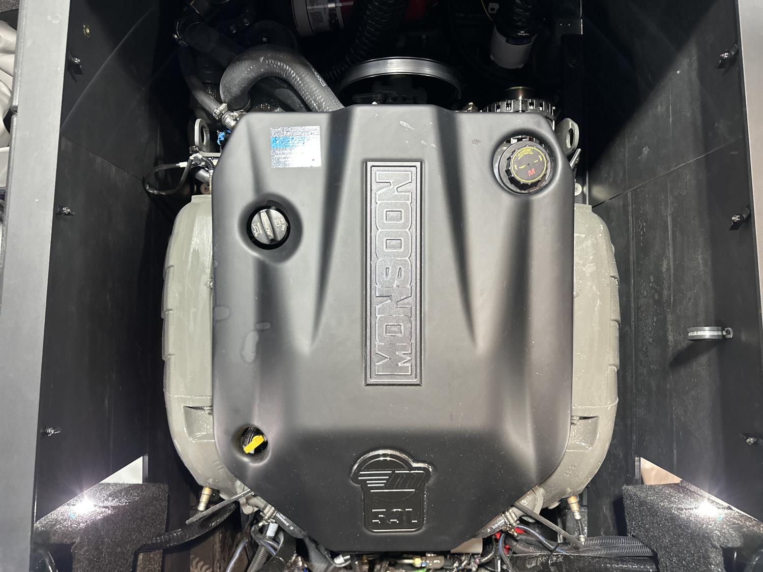 2026 Axis T235